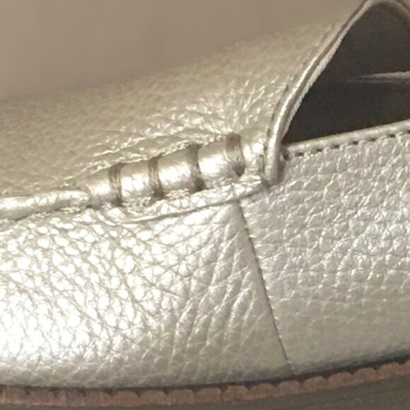 SPERRY Platinum Metallic Slip-On Topsiders · ﹏𓊝﹏☼⋆. - Picture 3 of 14